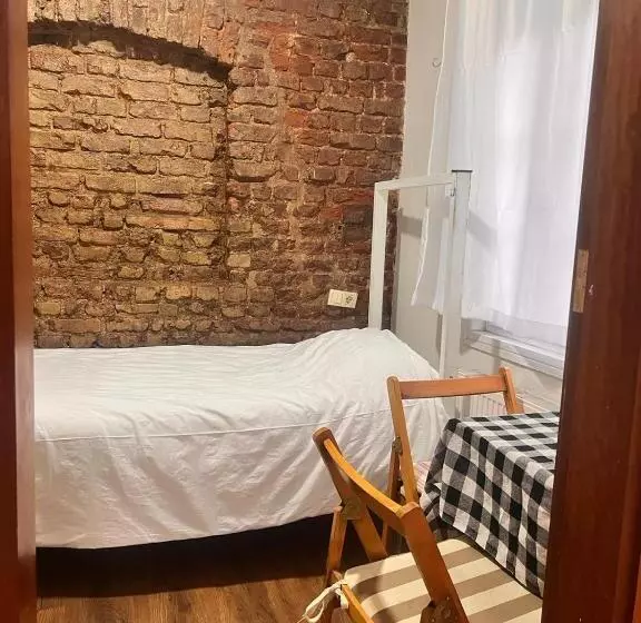 هتل Kuzgun House