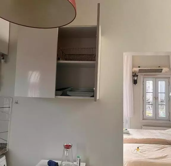 هتل Kuzgun House