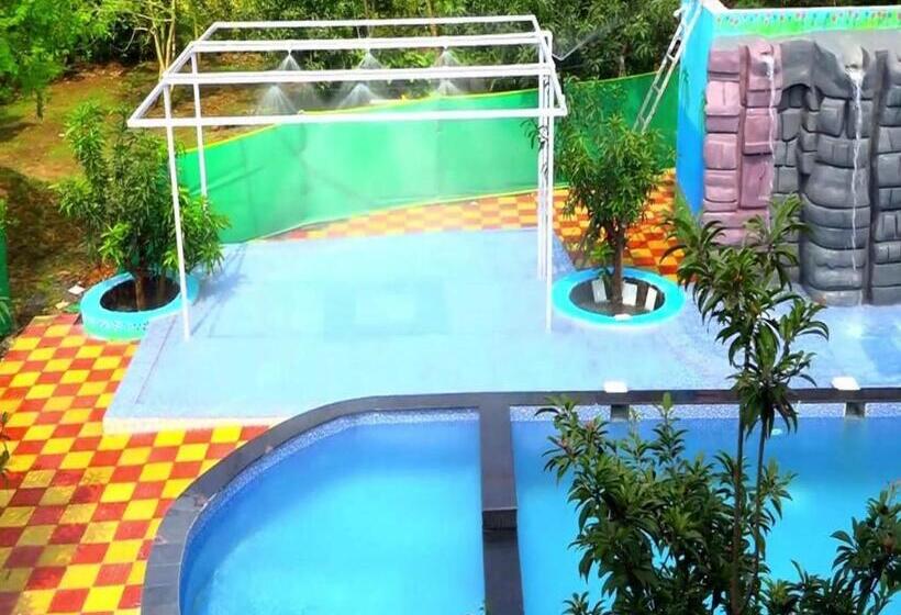 酒店 Manav Farm House Karjat