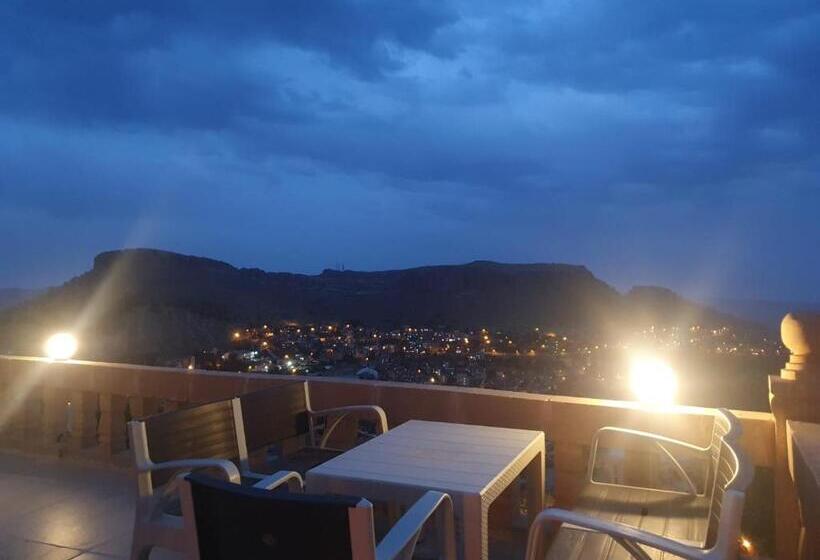 هتل Mardin Bey Konağı