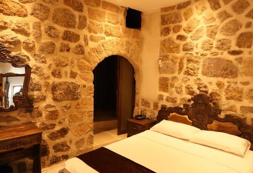 هتل Mardin Bey Konağı