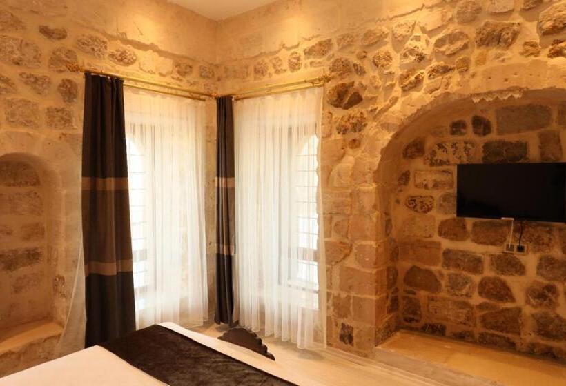 هتل Mardin Bey Konağı