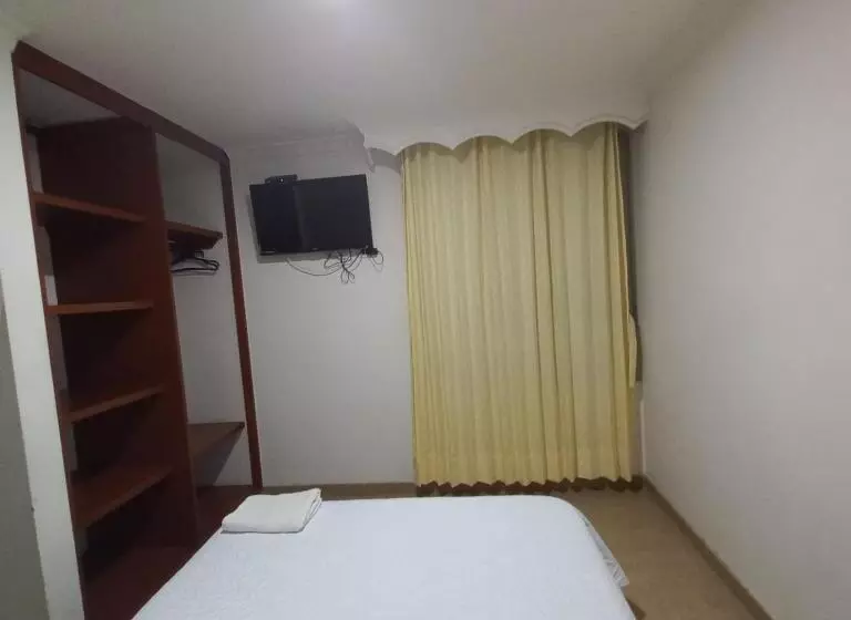 Hotelli Plaza 6