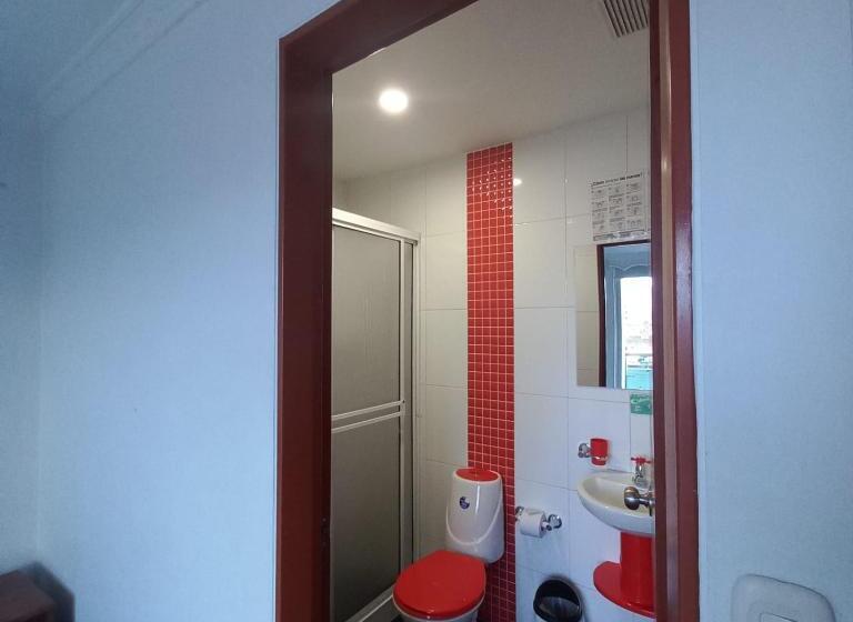 בית מלון כפרי Plaza 6