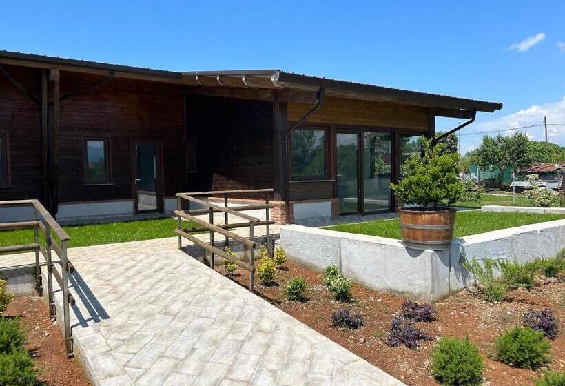 ペンション Casa Mala’