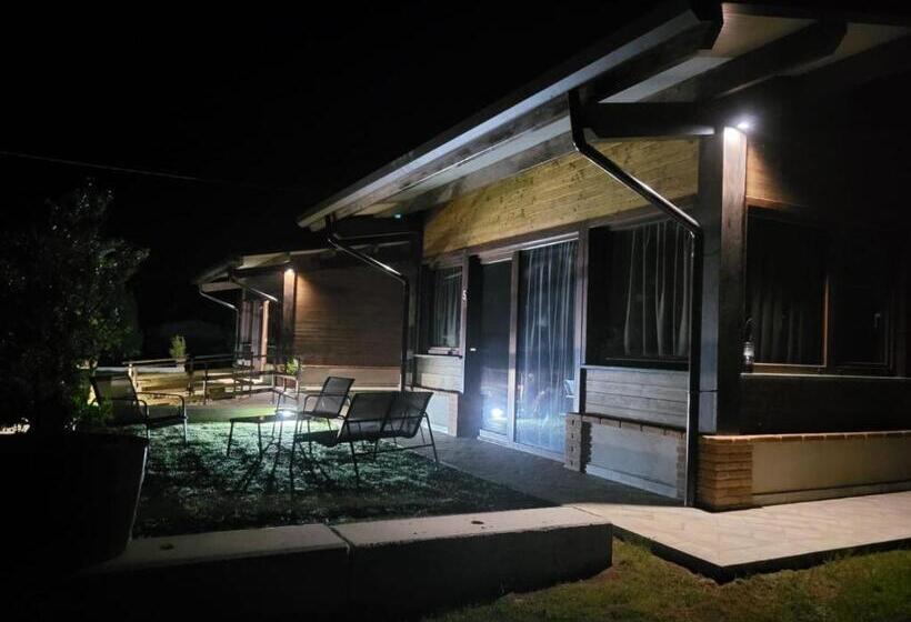 ペンション Casa Mala’