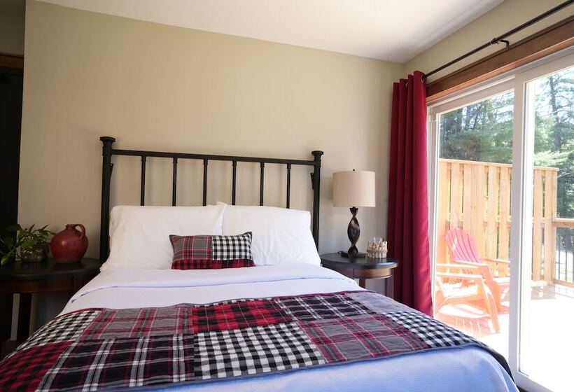 Hollow Valley Resort