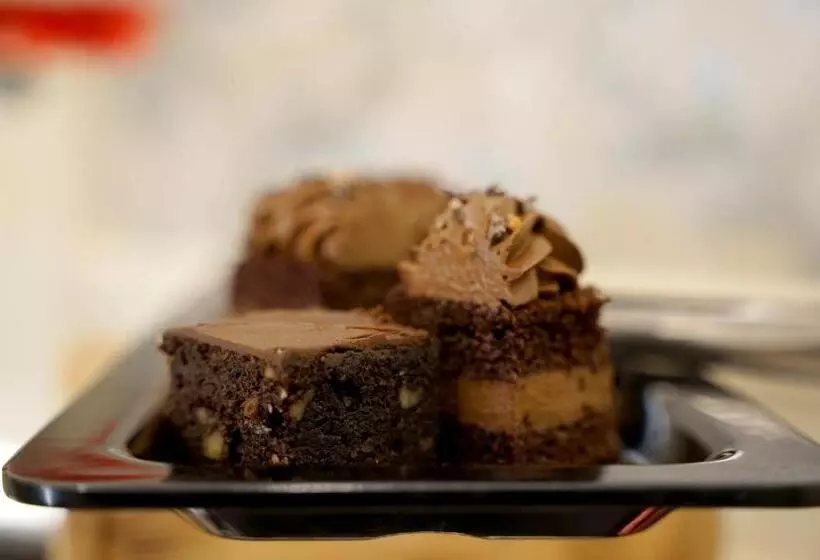 هتل Amman Paradise