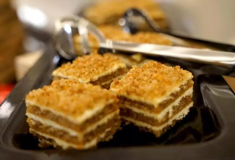 هتل Amman Paradise