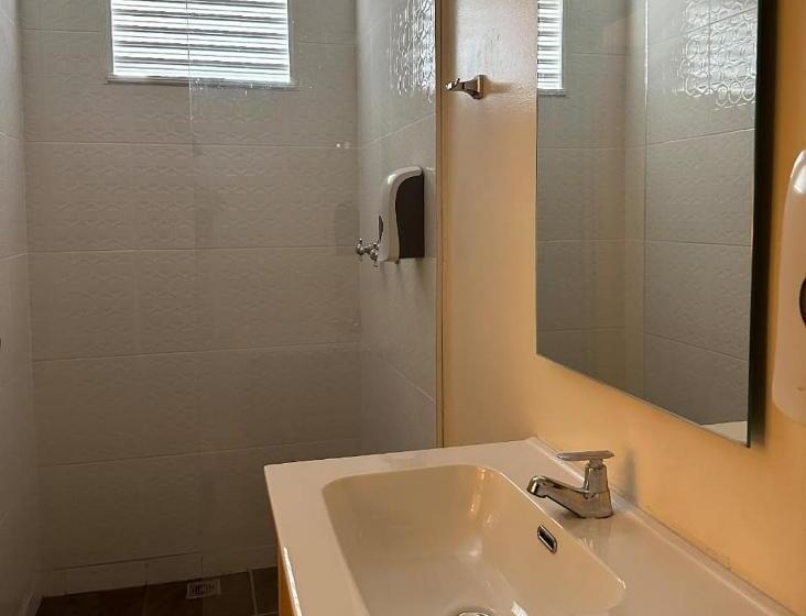 בית מלון כפרי Opera, Centro Medellín, Entertainment,y Bar, Solo Adultos