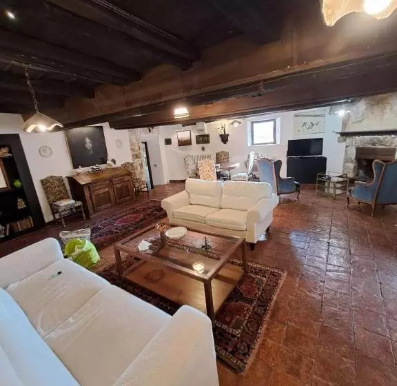 ペンション B&b Dentro Il Castello Di Fumone