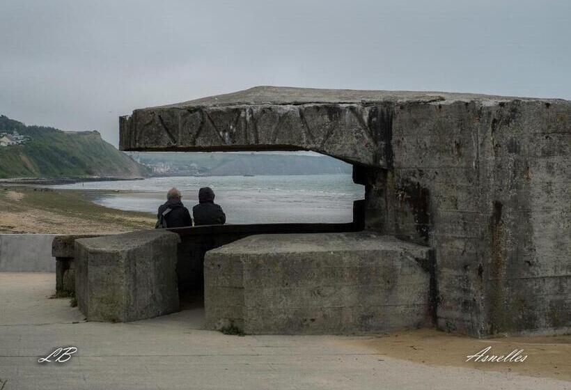 تختخواب و صبحانه Pierre De Lune