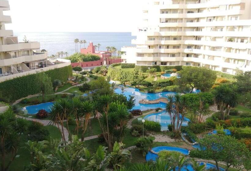 Fantastico Estudio En Benalbeach Con Vistas Al Mar