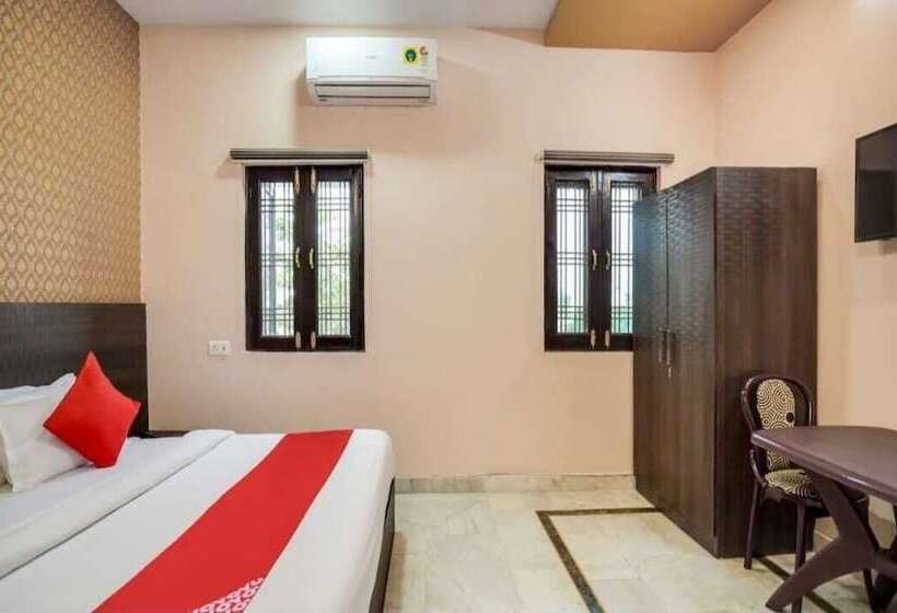 ホテル Silk Inn Luxury At No Cost