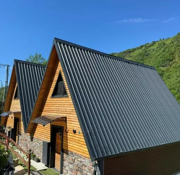 Hotelli Valent Suit Bungalov