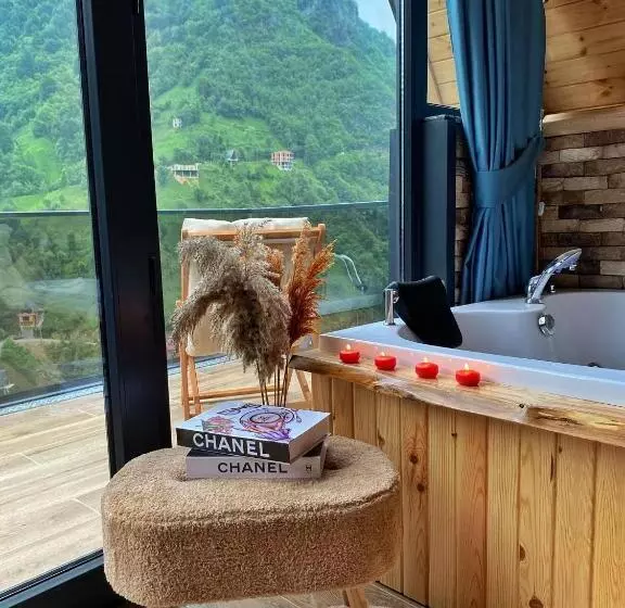 Hotelli Valent Suit Bungalov