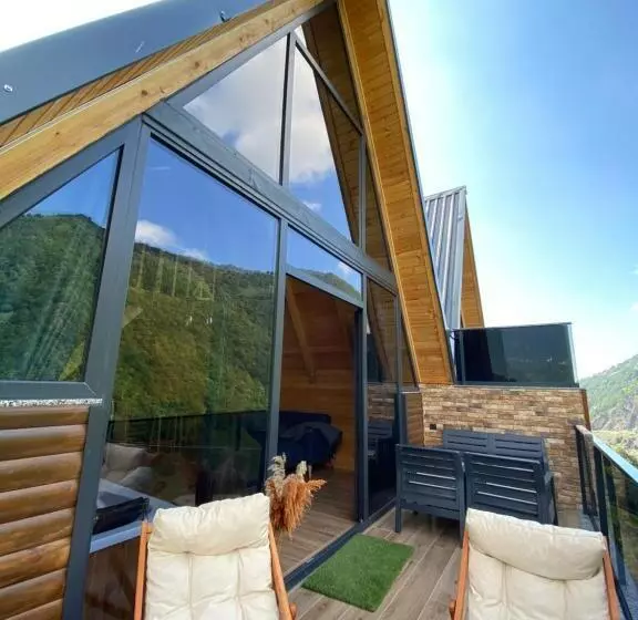 Hotelli Valent Suit Bungalov