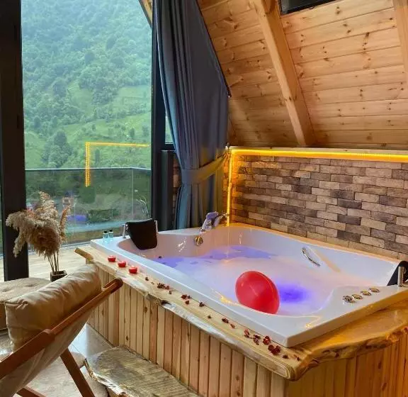 Hotelli Valent Suit Bungalov