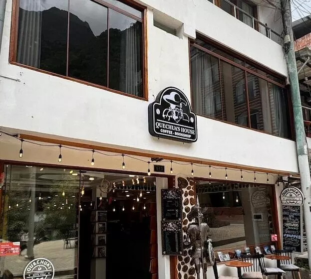 Majatalo Quechuas House Hostal & Coffee