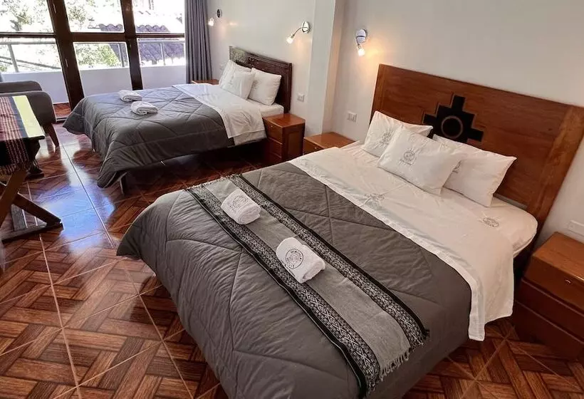 Majatalo Quechuas House Hostal & Coffee