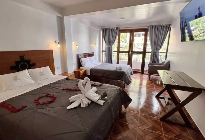 Majatalo Quechuas House Hostal & Coffee