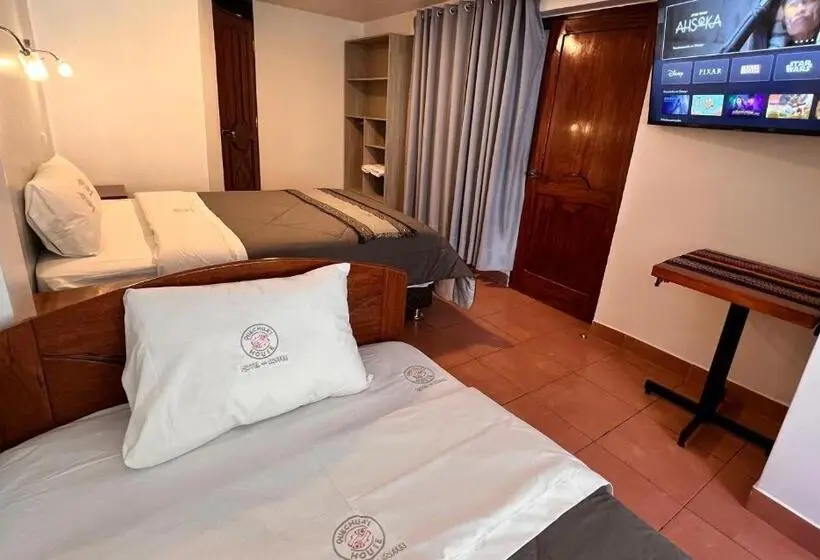 پانسیون Quechuas House Hostal & Coffee