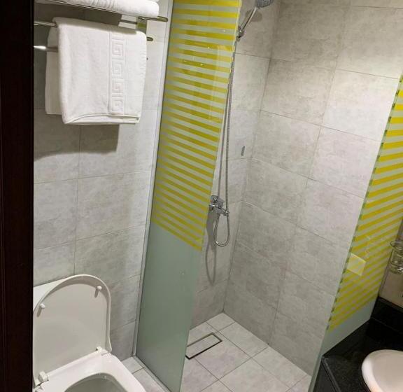 فندق ليما الذهبي