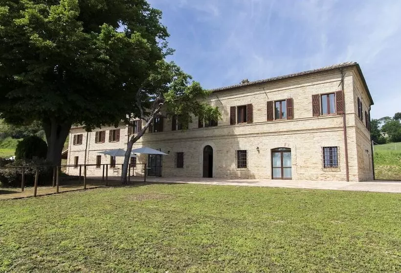 Retkeilymaja Locanda Di Montegiove