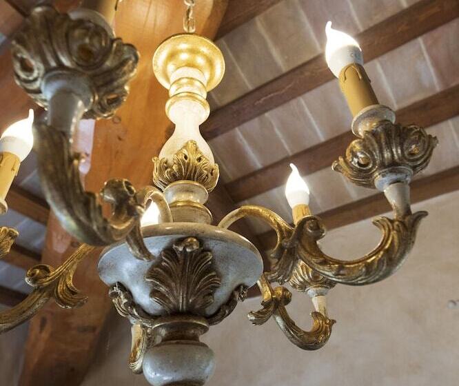 Общежитие Locanda Di Montegiove