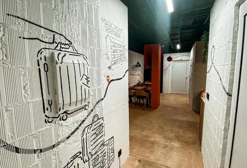 هاستل Magic Point