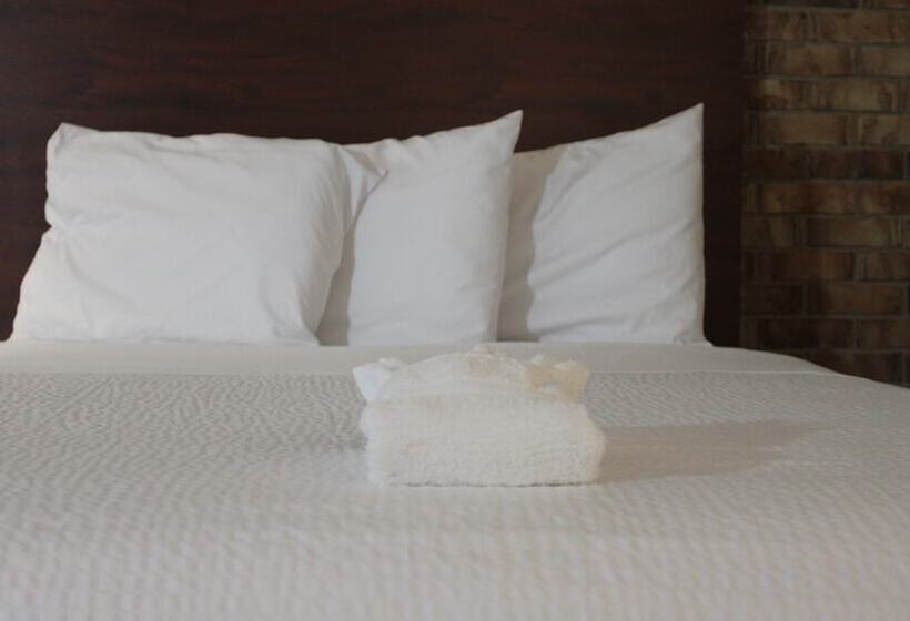 Отель The Hudson Inn