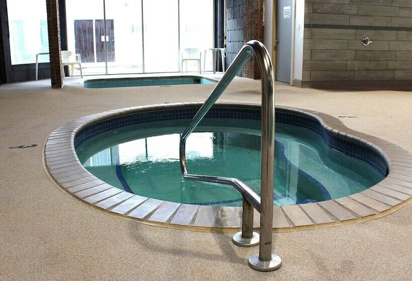 Отель The Hudson Inn