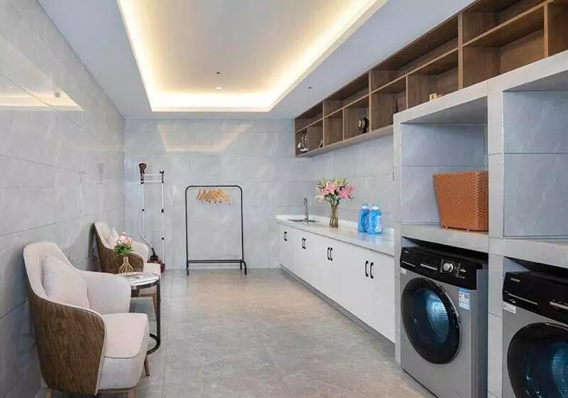 Kyriad Marvelous Hotel Fangchenggang Administration Center High Speed Railway Station