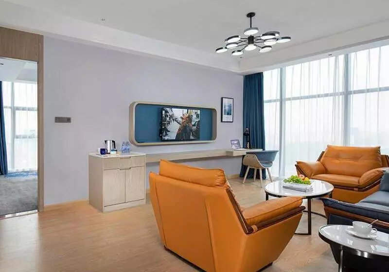 Kyriad Marvelous Hotel Fangchenggang Administration Center High Speed Railway Station