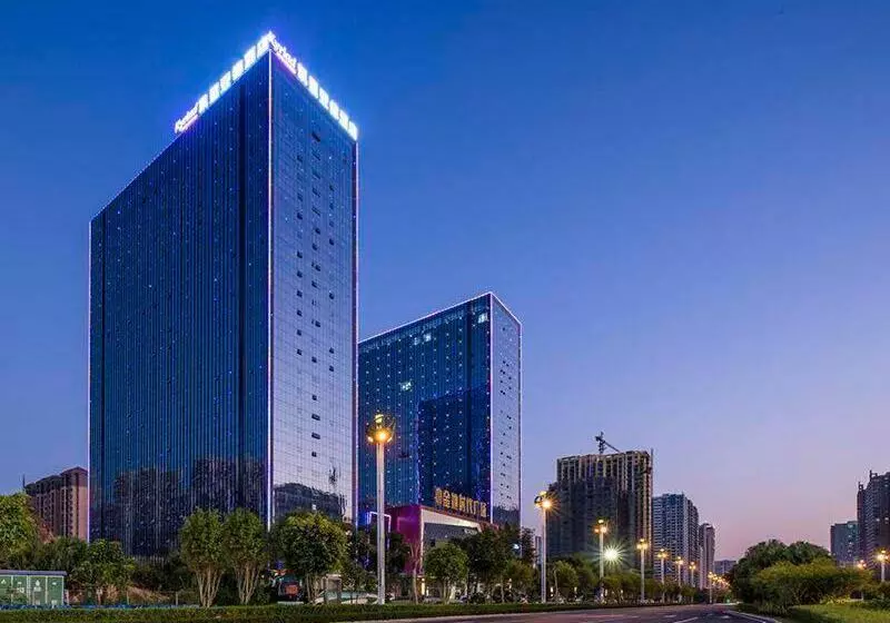 Kyriad Marvelous Hotel Fangchenggang Administration Center High Speed Railway Station