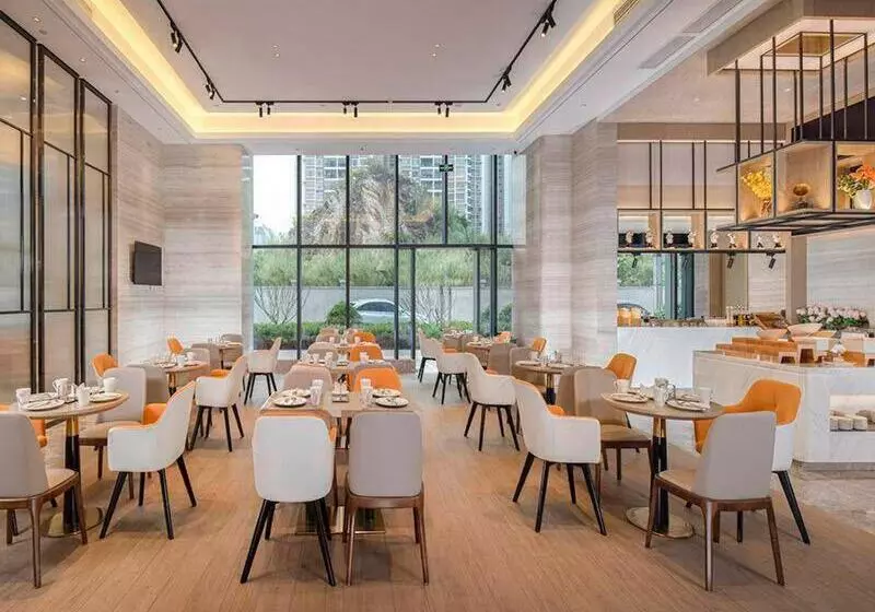 Kyriad Marvelous Hotel Fangchenggang Administration Center High Speed Railway Station