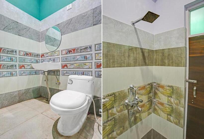 Oyo Flagship Hotel Arya Residency