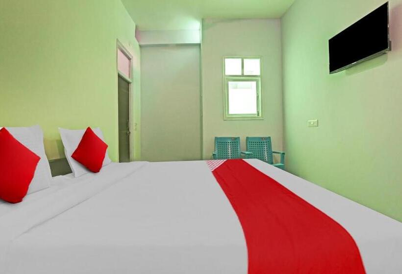 Oyo Flagship Hotel Arya Residency