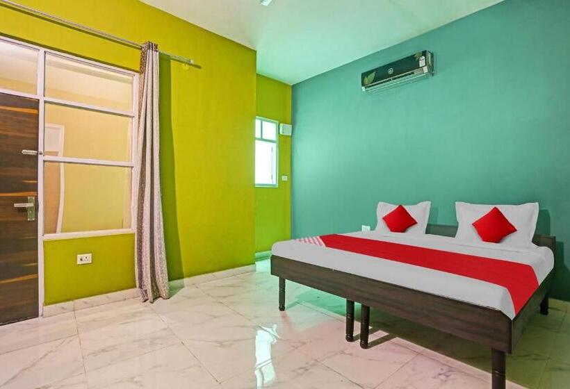 Oyo Flagship Hotel Arya Residency