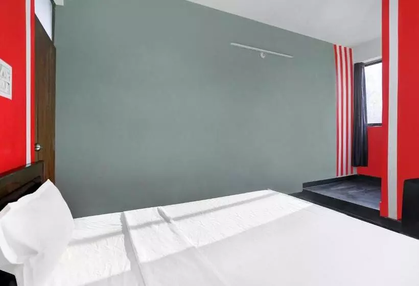 Oyo T Heritage Hotel And Restaurant