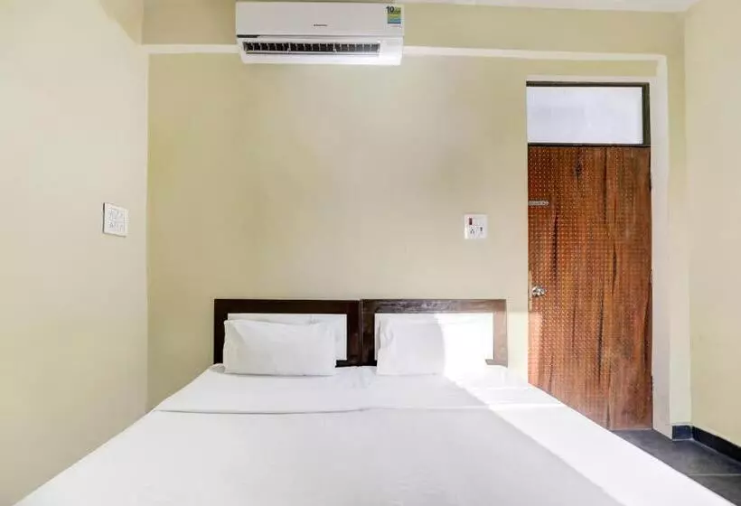 Oyo T Heritage Hotel And Restaurant