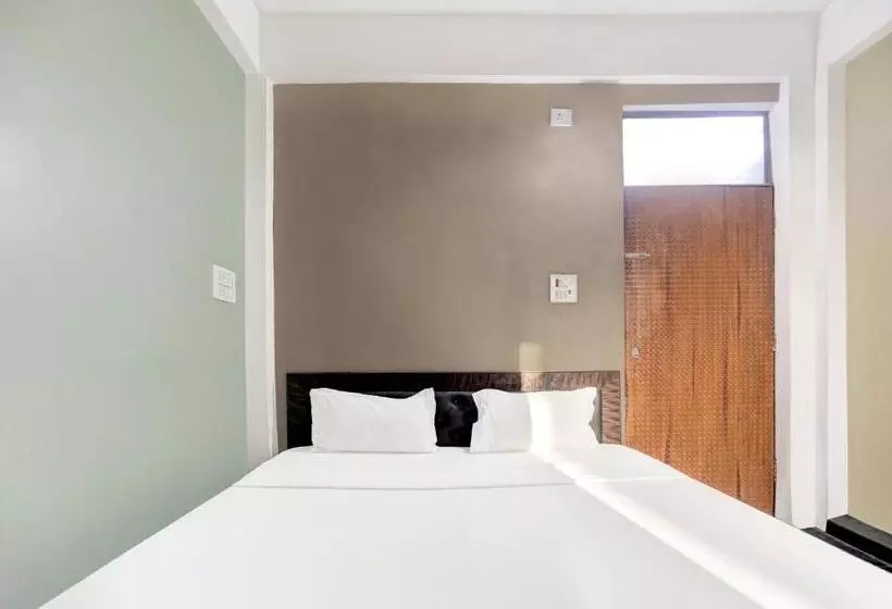 Oyo T Heritage Hotel And Restaurant