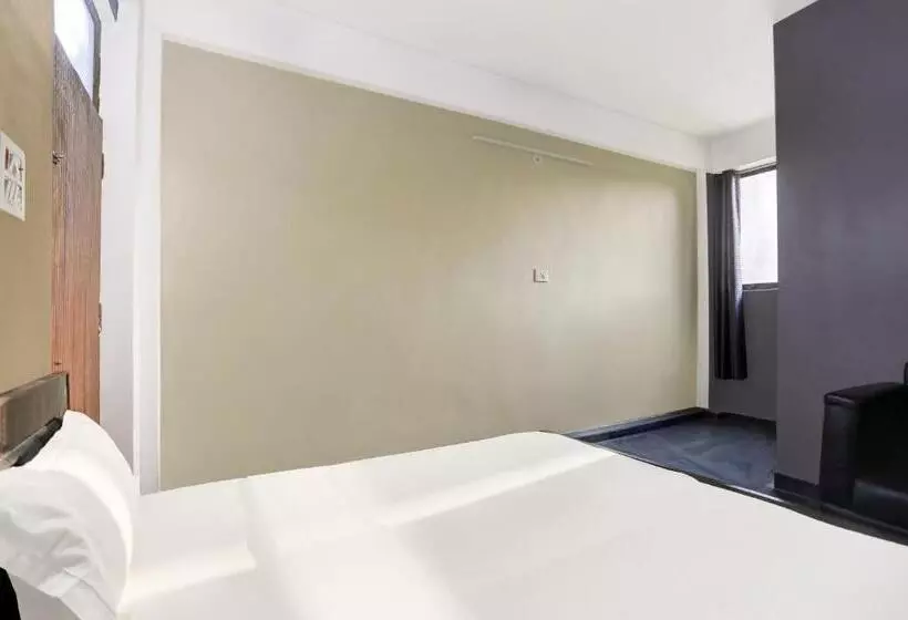 Oyo T Heritage Hotel And Restaurant