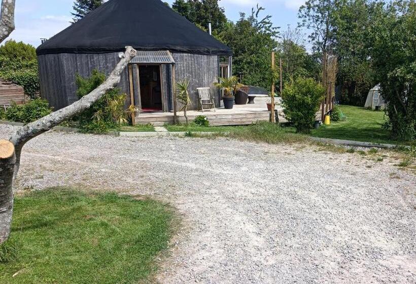 Пансион Atypique Yourte