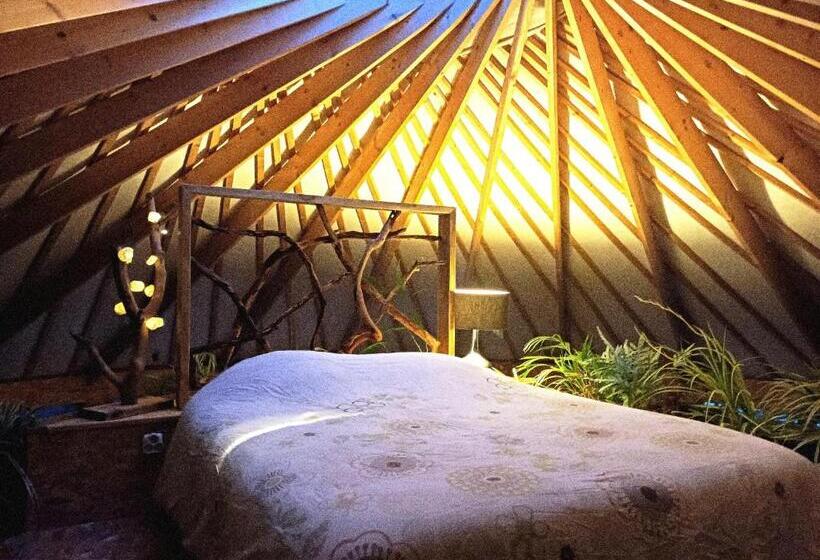 Пансион Atypique Yourte