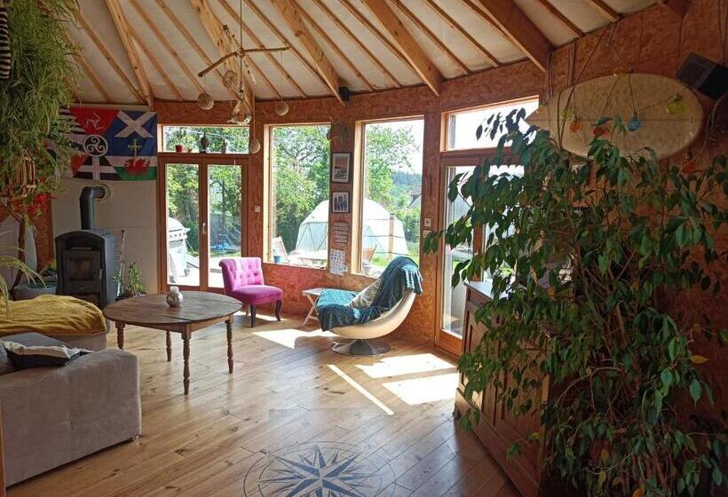 Пансион Atypique Yourte