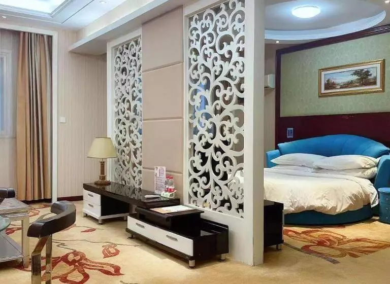 Vienna Hotel Jiangsu Yangzhou Shouxihu Wenchangge