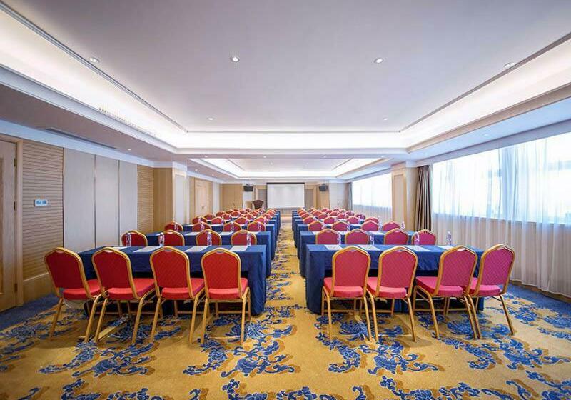 Vienna International Hotel Hubei Zhongxiang Zhongbai Square