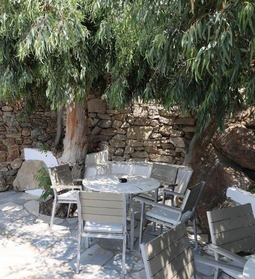 Adikri Villas & Suites