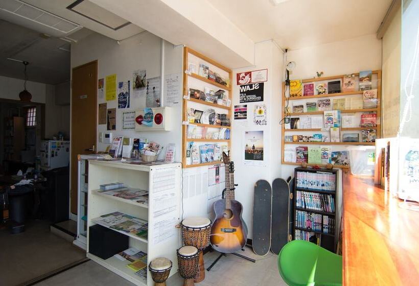 Общежитие Green Guest House